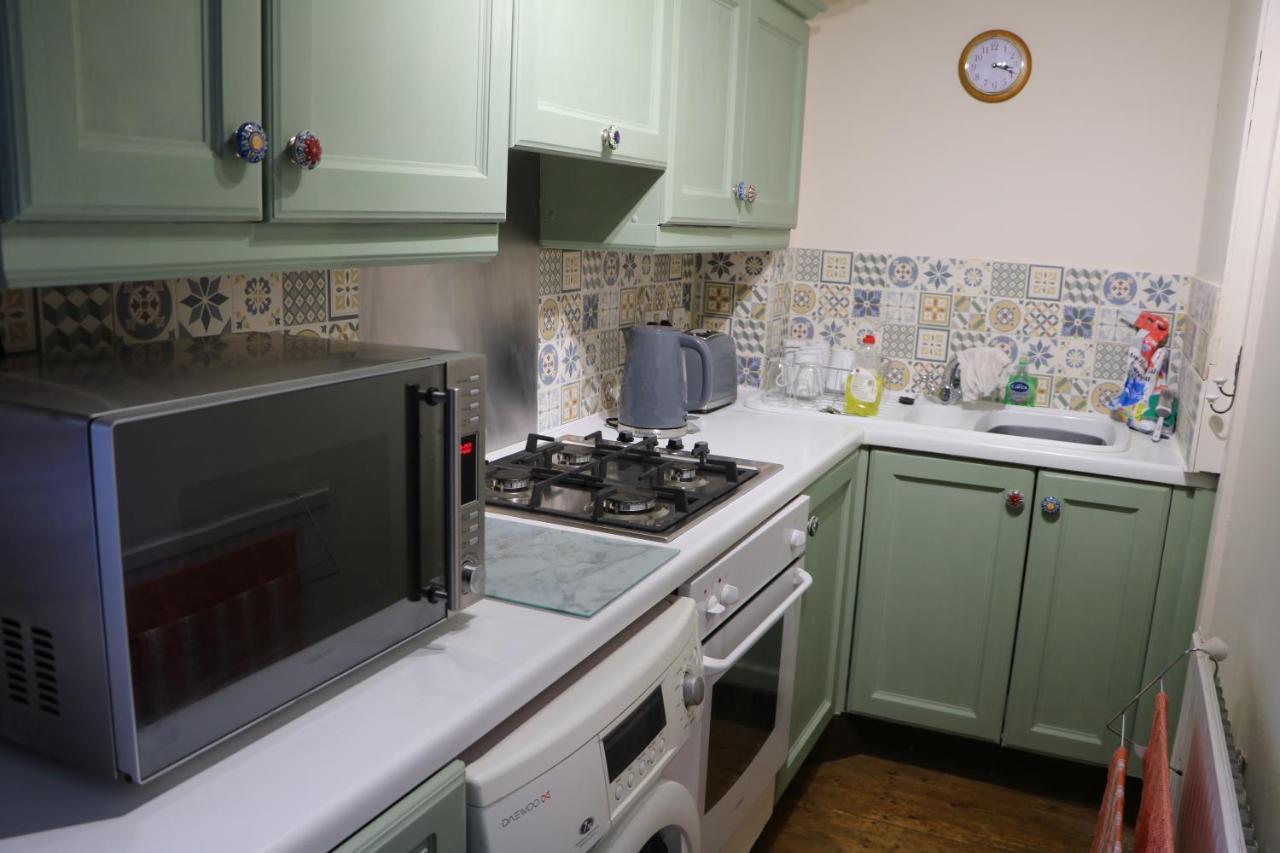 Flat 1 - The Old Mill - Bowbridge Lock - Stroud Apartamento Stroud  Exterior foto