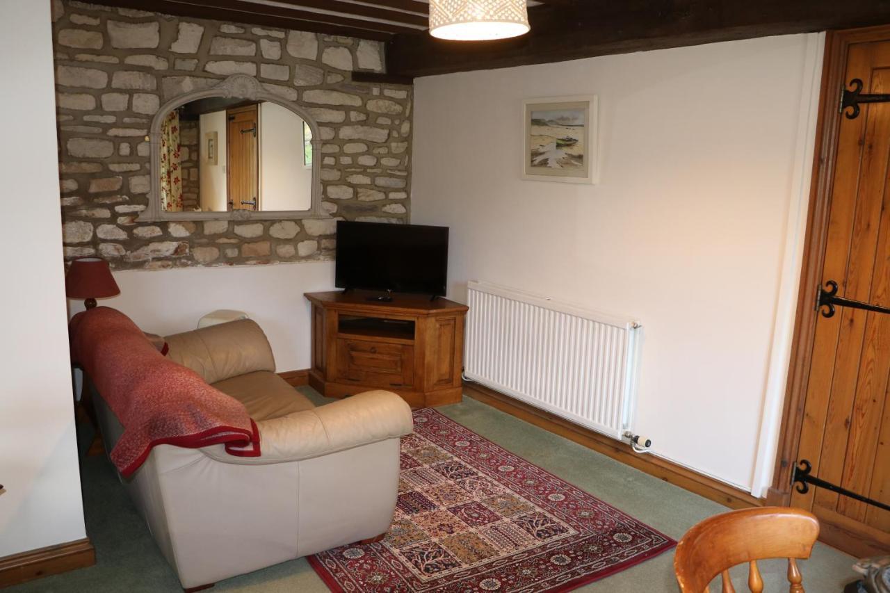 Flat 1 - The Old Mill - Bowbridge Lock - Stroud Apartamento Stroud  Exterior foto